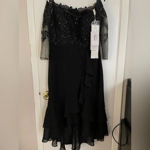 Black size 8 off the shoulder high low dress